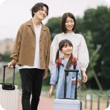 Groups who want stress-free luggage transport