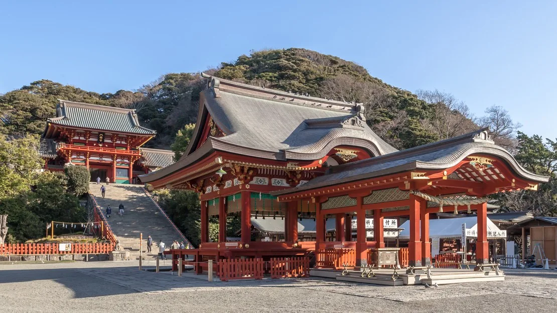 镰仓・江之岛 包车观光游（5小时）｜鹤冈八幡宫・镰仓大佛・七里滨・江之岛