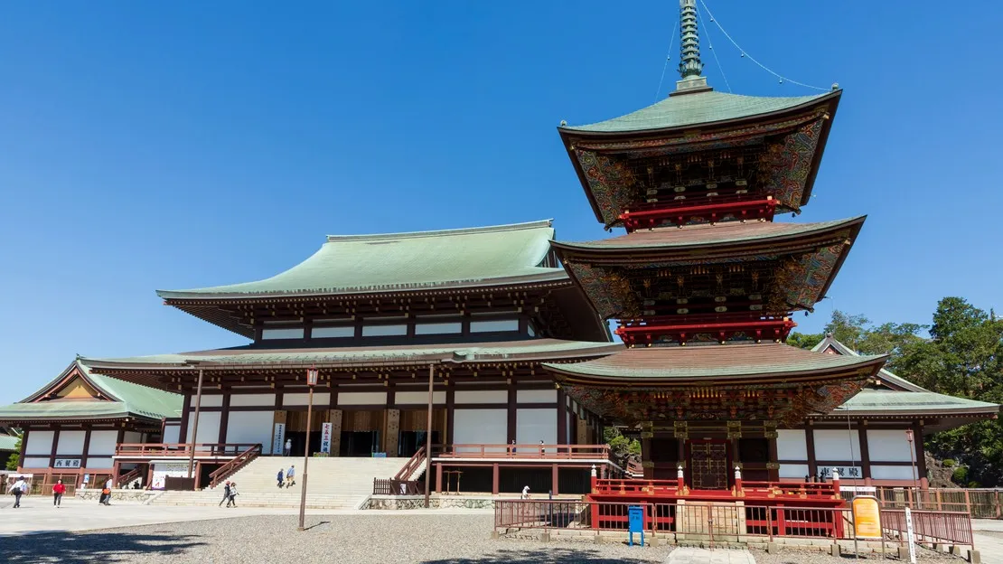 Narita Airport Private Car Transfer & Sightseeing (4 Hours) | Naritasan Shinshoji Temple & Asakusa
